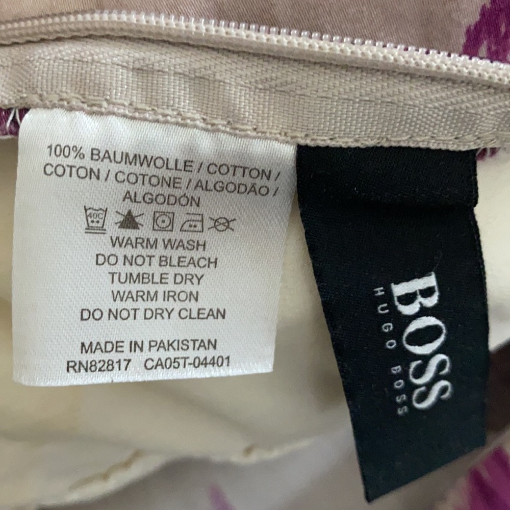 Hugo Boss Standard Sham - Picture 4 of 4